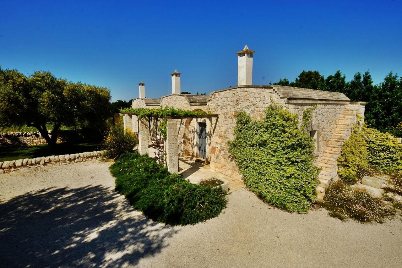 Masseria Trulli E Vigne มาร์ตินาฟรังกา ภายนอก รูปภาพ