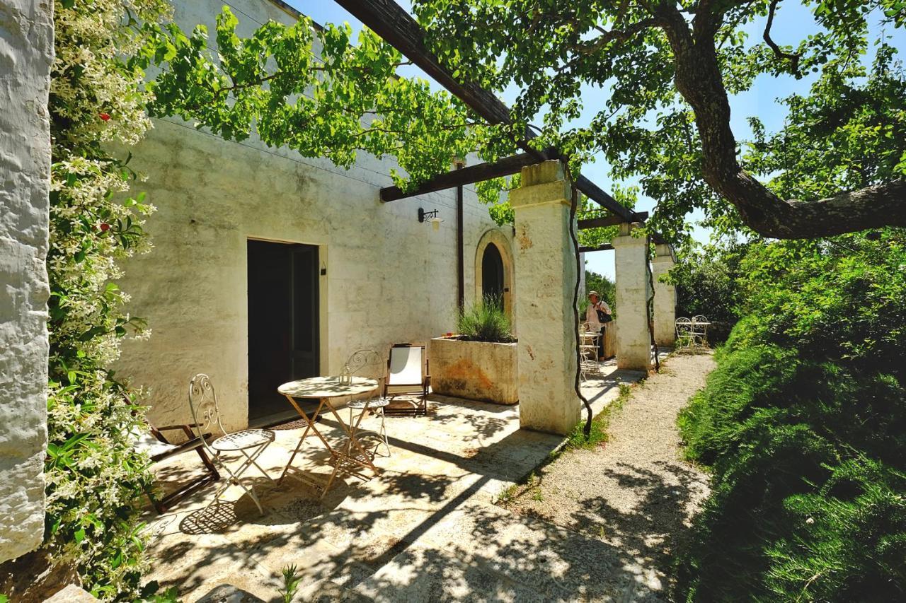 Masseria Trulli E Vigne มาร์ตินาฟรังกา ภายนอก รูปภาพ