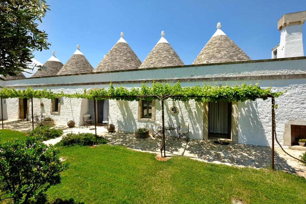 Masseria Trulli E Vigne มาร์ตินาฟรังกา ภายนอก รูปภาพ