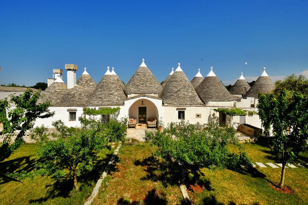 Masseria Trulli E Vigne มาร์ตินาฟรังกา ภายนอก รูปภาพ